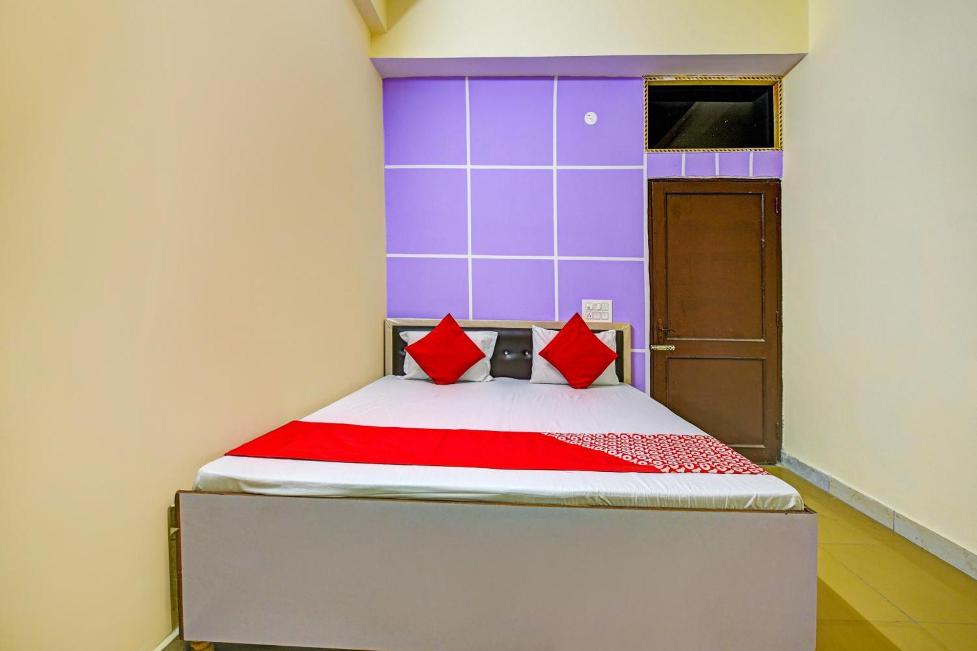 Hotel O Aj Star Hotel 法里达巴德 外观 照片