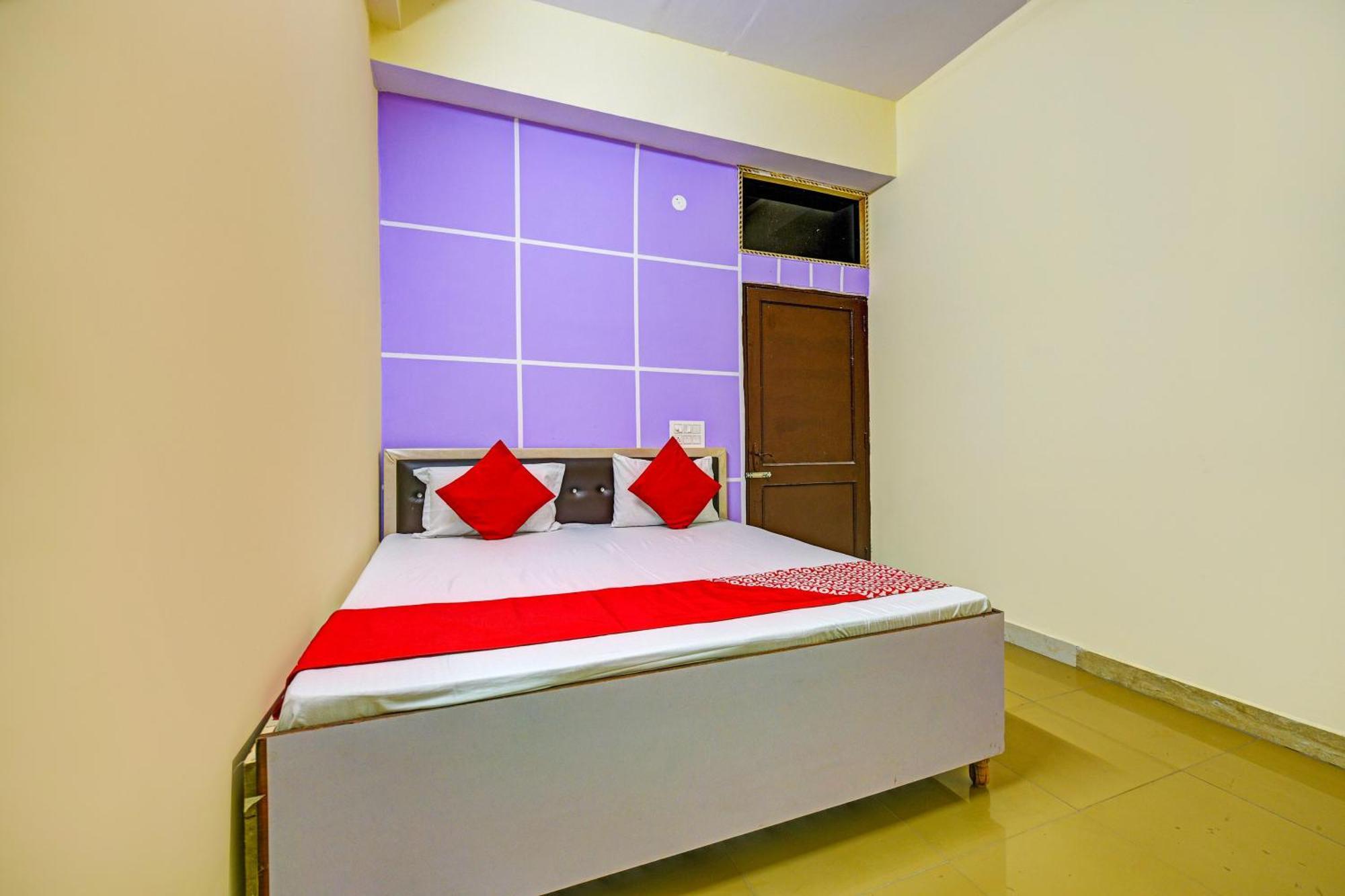 Hotel O Aj Star Hotel 法里达巴德 外观 照片