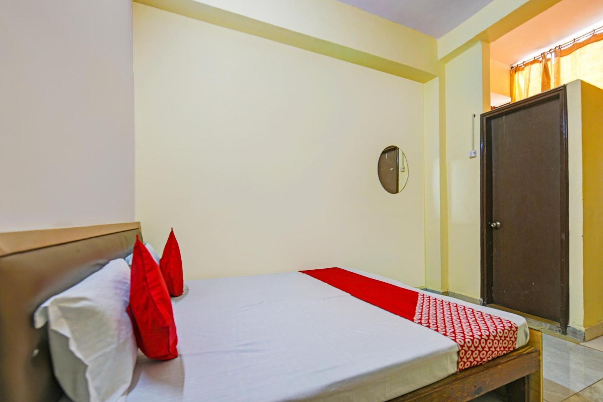 Hotel O Aj Star Hotel 法里达巴德 外观 照片