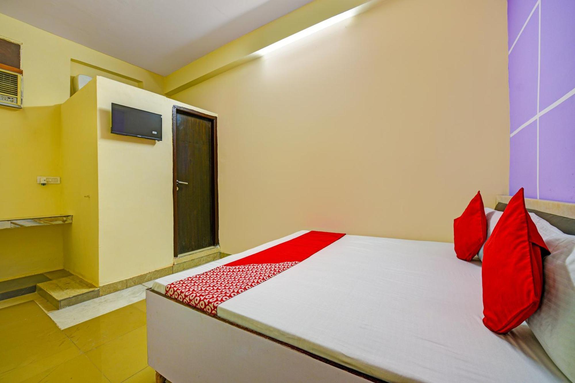 Hotel O Aj Star Hotel 法里达巴德 外观 照片